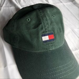 tommy hilfiger snapback